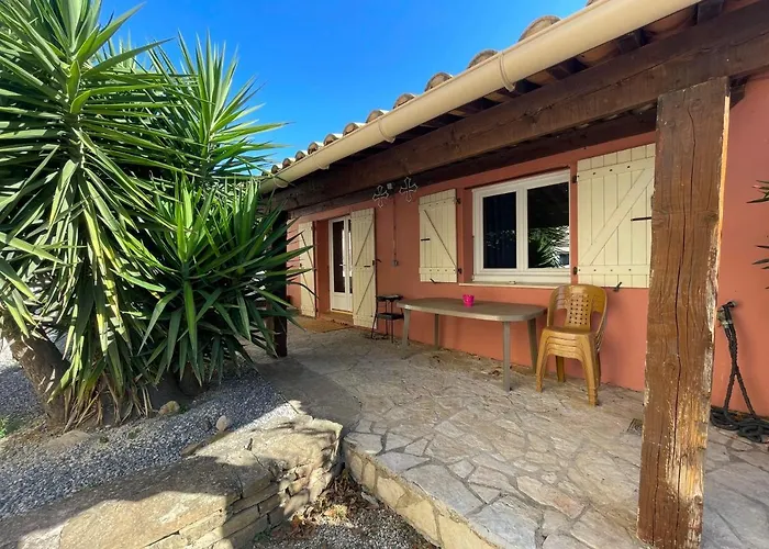 Velezia Guesthouse