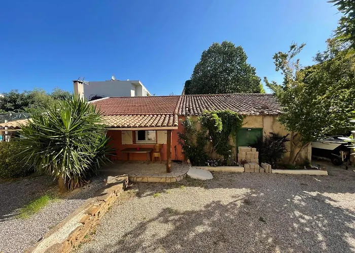 Velezia Guesthouse