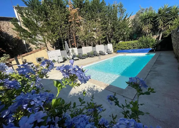 Velezia Guesthouse